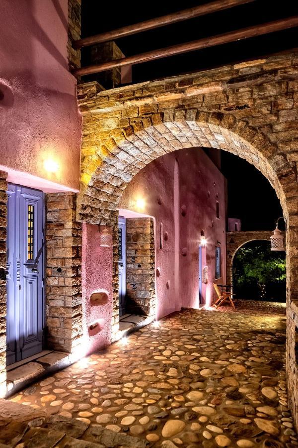 Вілла Georgilas Cave House Naxos City Екстер'єр фото