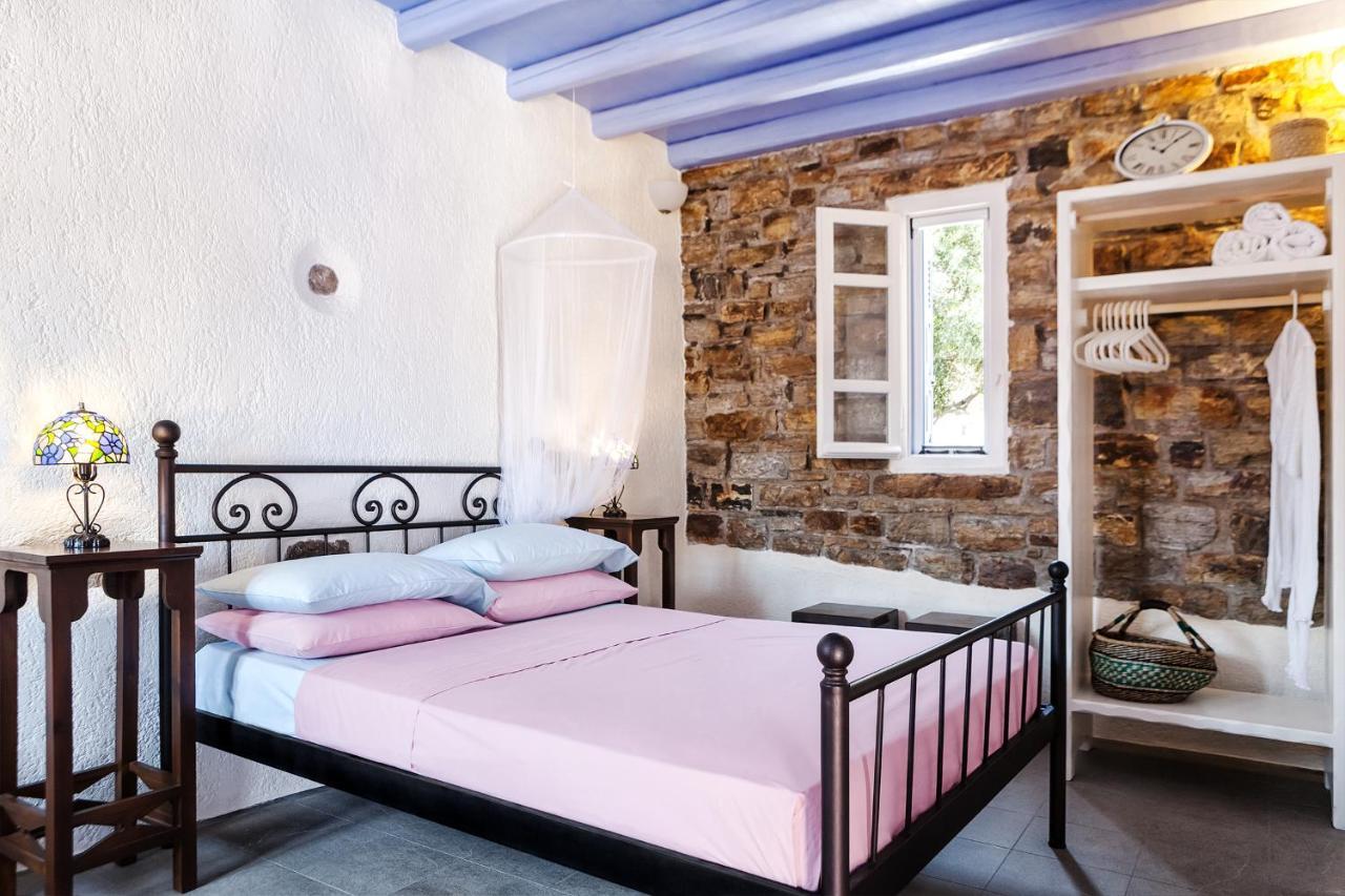 Вілла Georgilas Cave House Naxos City Екстер'єр фото