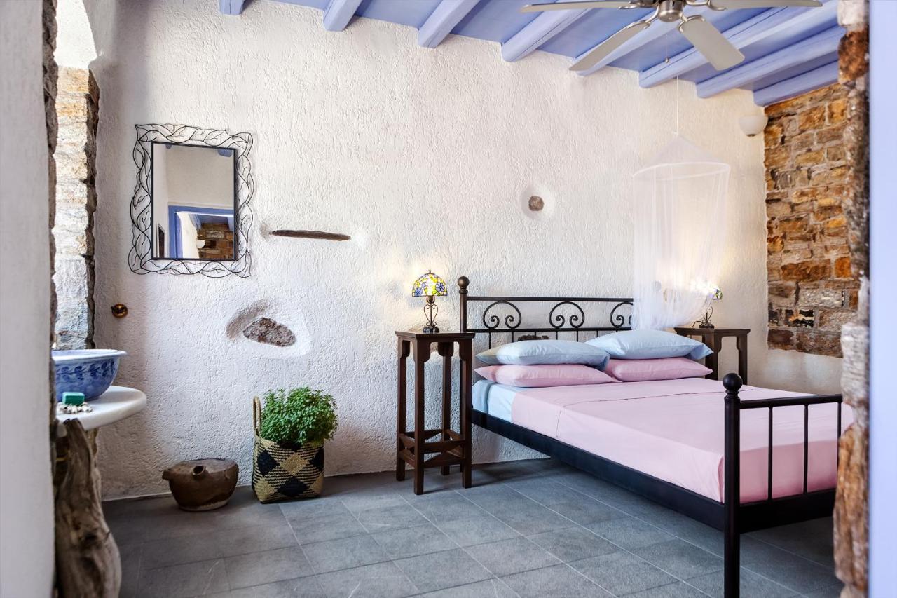 Вілла Georgilas Cave House Naxos City Екстер'єр фото